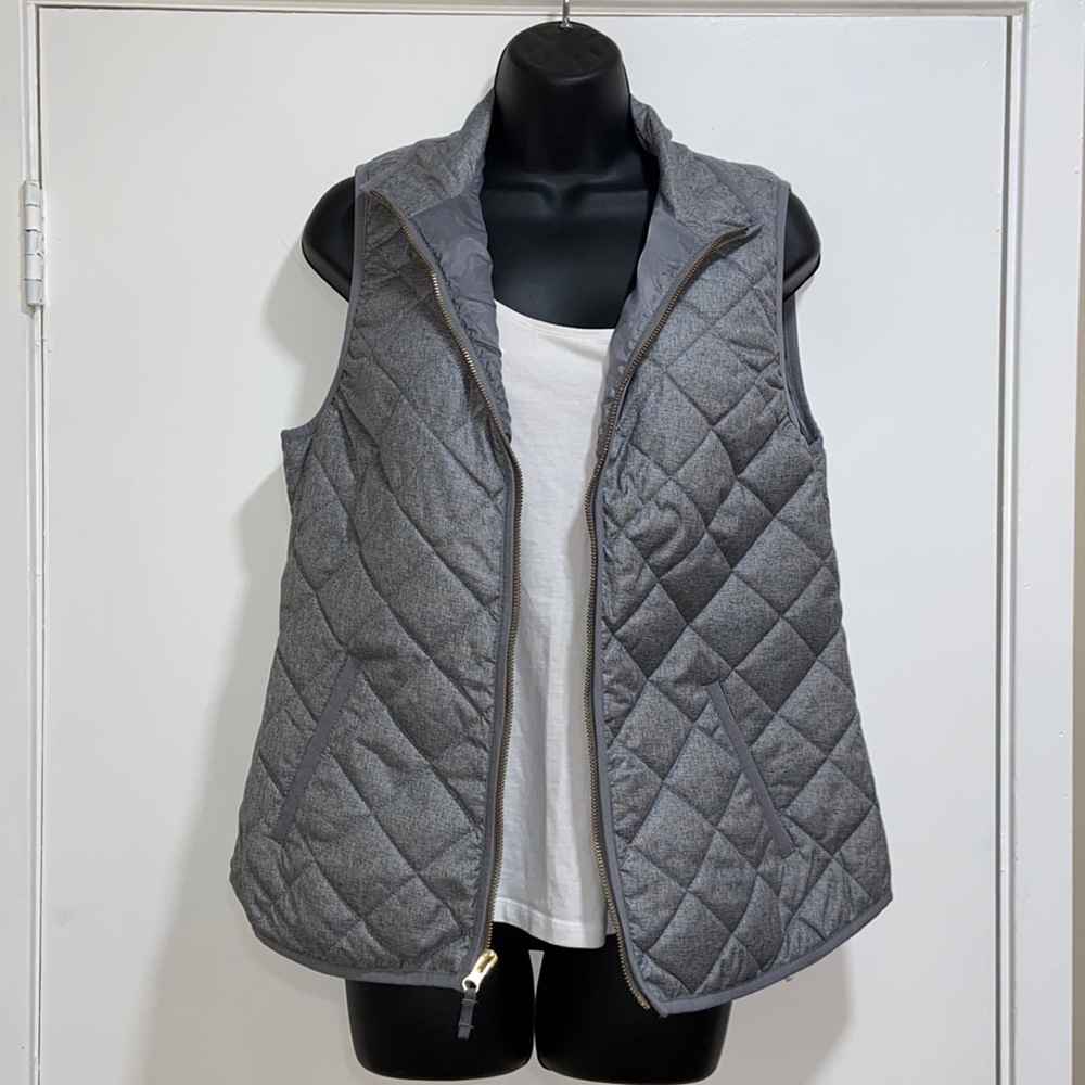 Old Navy Quilted Vest | Gray | M